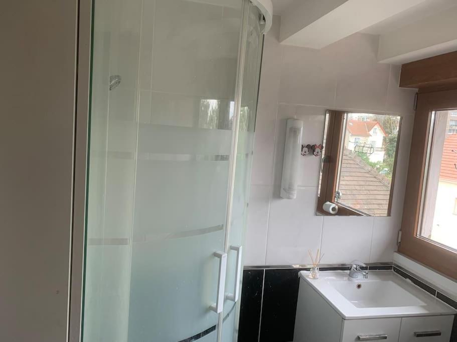 ויטרי-סור-סיין Cozy Appartment Near Paris - Donizetti מראה חיצוני תמונה
